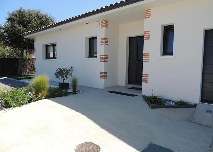 Villa Alaia Neuve Avec Piscine, Petanque Proche Plage Et Golf