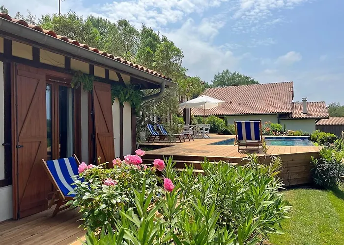 Villa Hau'Oli, 4 Chambres, Spacieuse, Piscine Privee, Grand Jardin Fleuri Vue Golf Et 8Min A Pied De La Plage